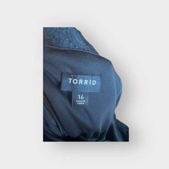 Women’s torrid 16 Mini Lace Off-Shoulder Skater Formal Dress - Picture 13 of 16